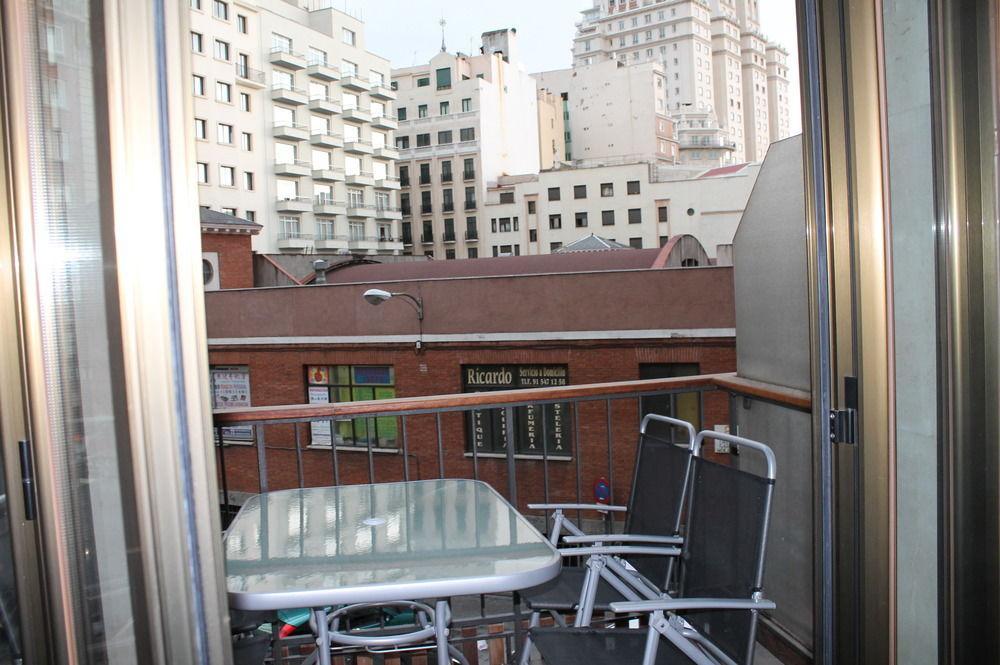 Apartamentos Rialto Madrid Dış mekan fotoğraf