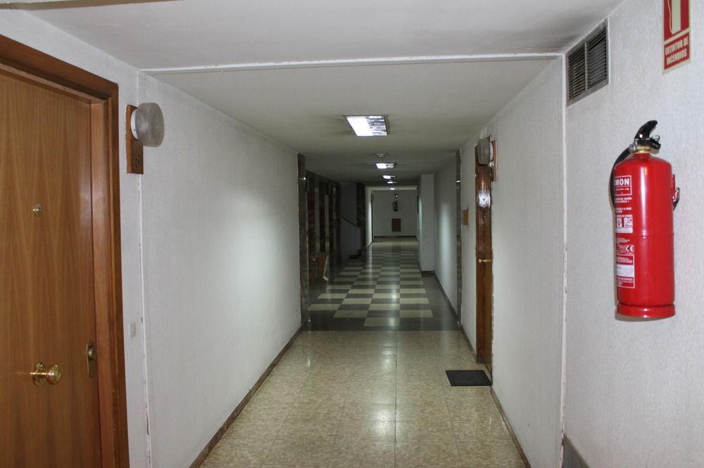 Apartamentos Rialto Madrid Dış mekan fotoğraf
