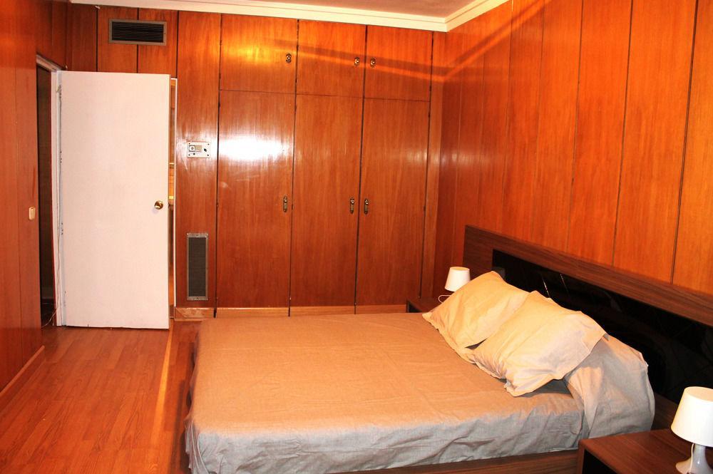 Apartamentos Rialto Madrid Dış mekan fotoğraf