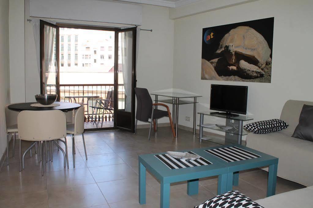 Apartamentos Rialto Madrid Dış mekan fotoğraf