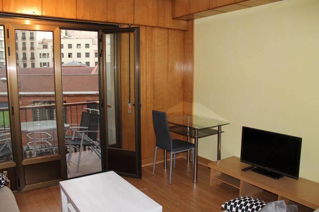Apartamentos Rialto Madrid Dış mekan fotoğraf