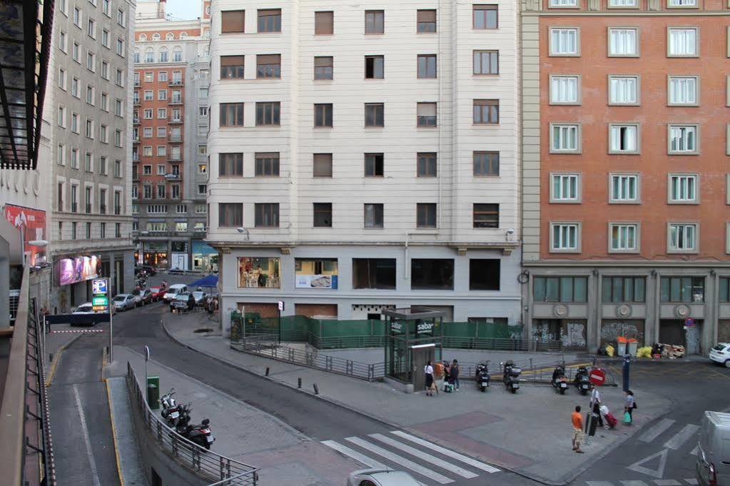 Apartamentos Rialto Madrid Dış mekan fotoğraf