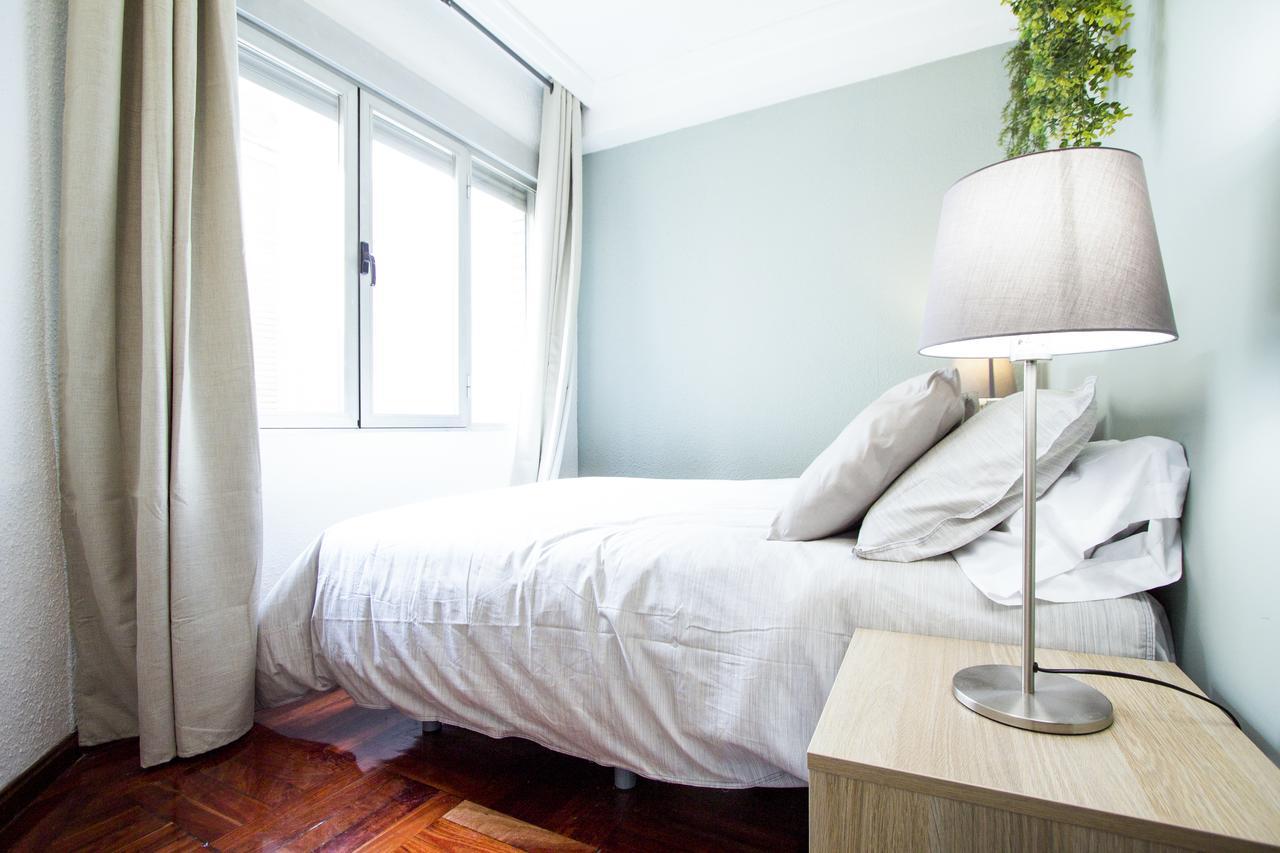 Apartamentos Rialto Madrid Dış mekan fotoğraf