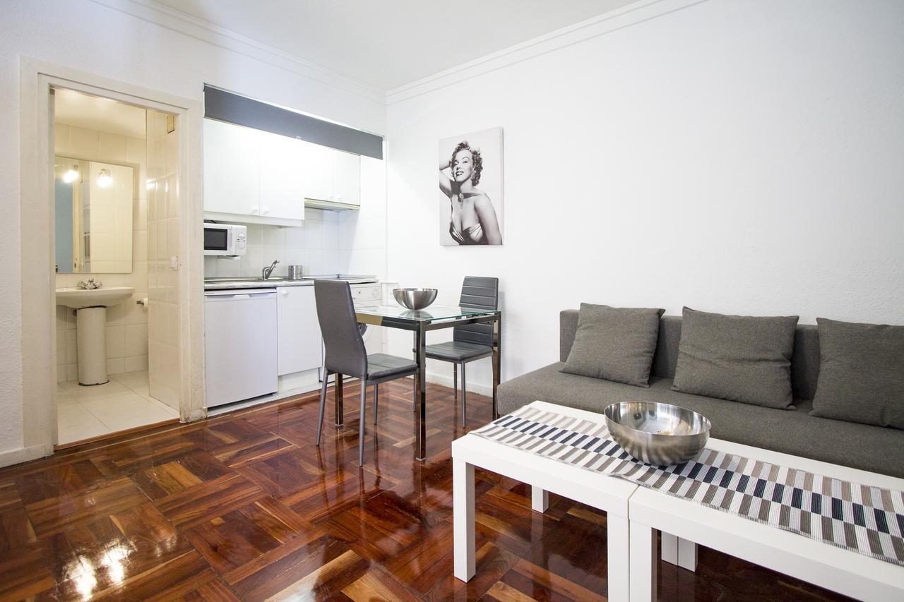 Apartamentos Rialto Madrid Dış mekan fotoğraf